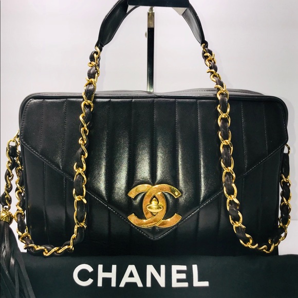 CHANEL Handbags - Authentic Chanel Vintage  Lambskin Shoulder Bag